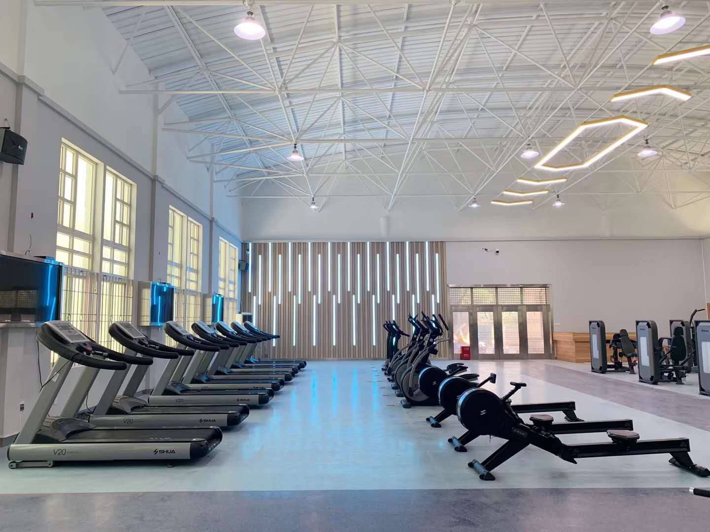 某国家部队健身房项目